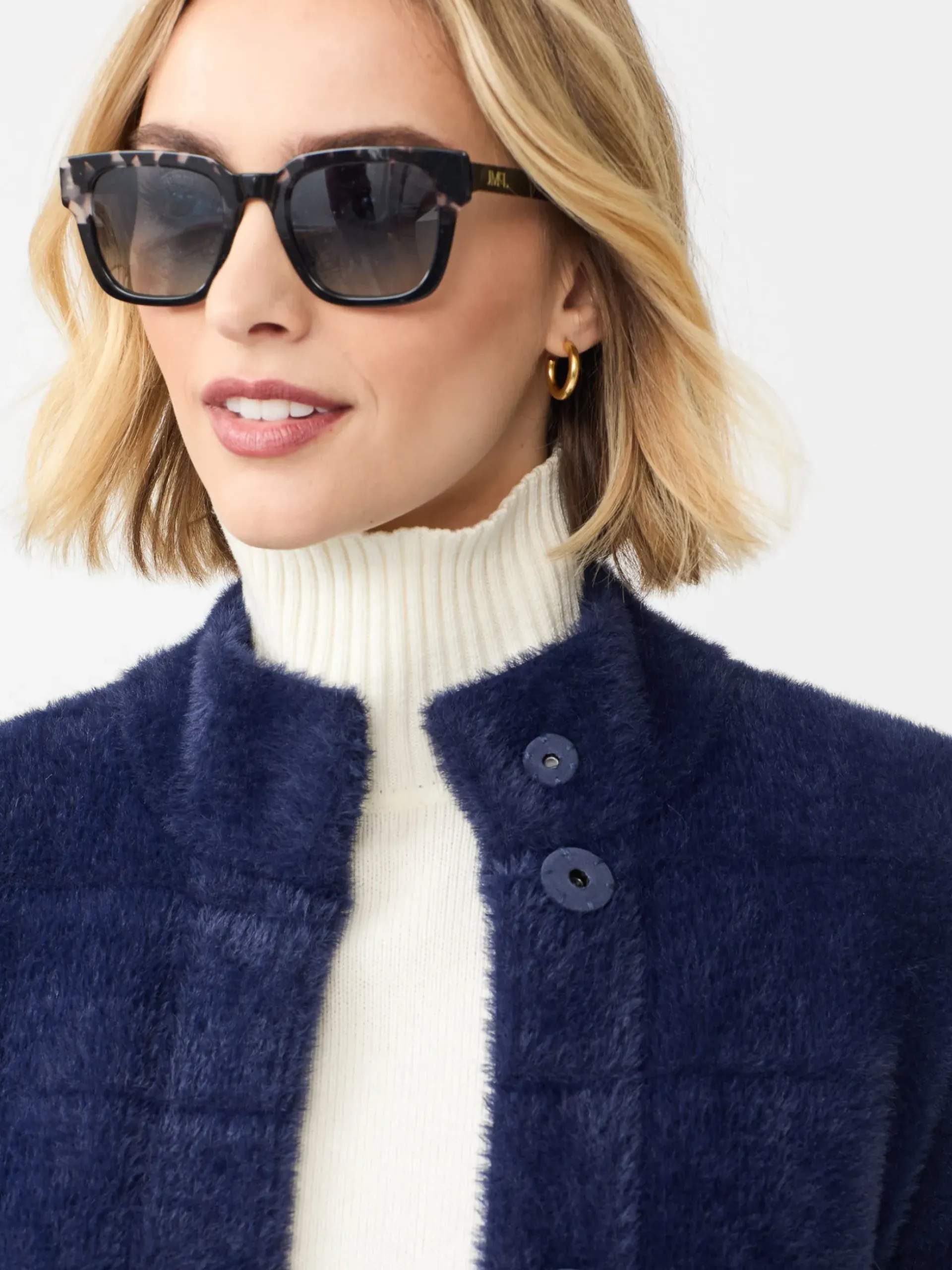 J.McLaughlin Brana Sunglasses Black Hot